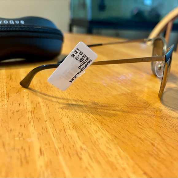 🎉 HP! 6X 🎉 Vogue Sunglasses ☀️ - Picture 2 of 5